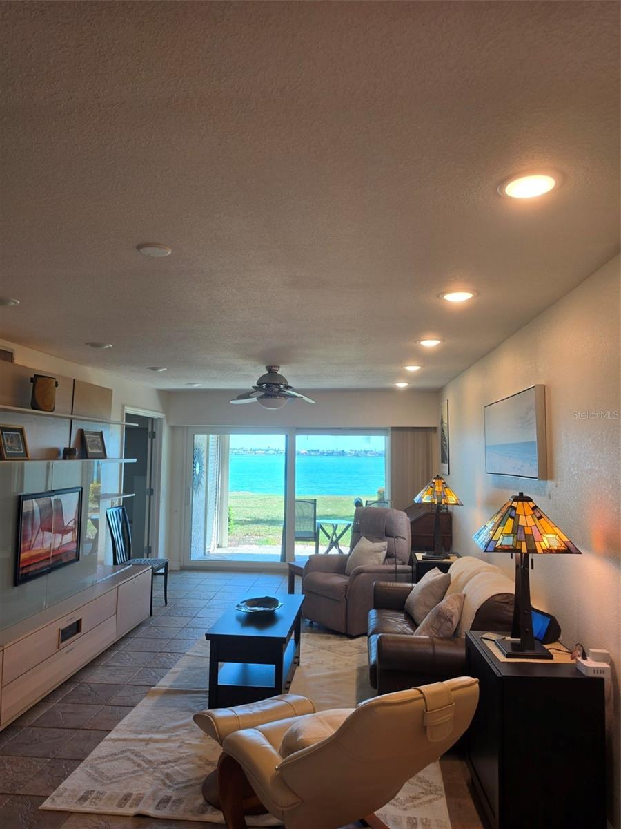 6295 BAHIA DEL MAR CIR #111 — photo 3