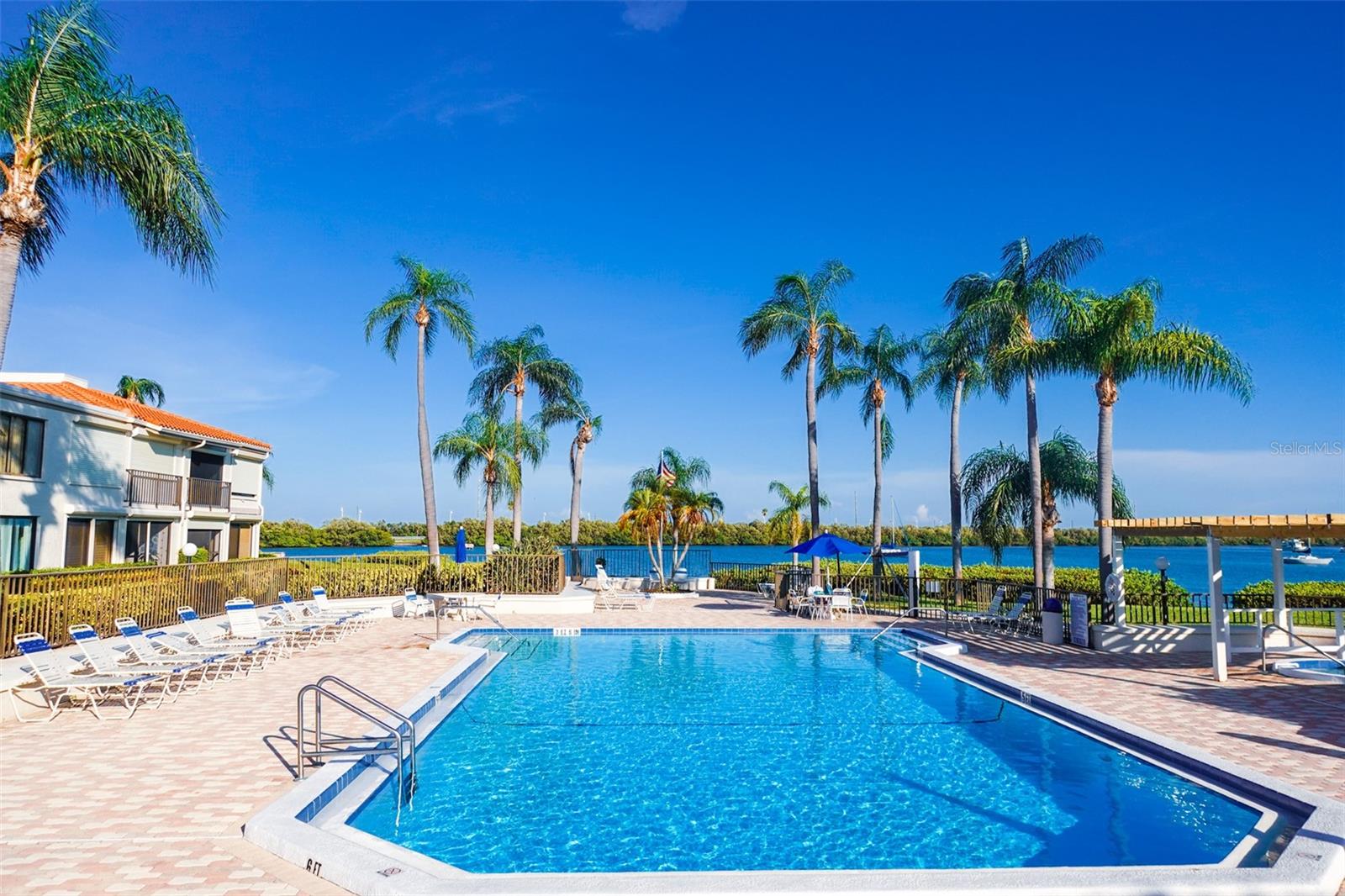 6295 BAHIA DEL MAR CIR #111 — photo 40