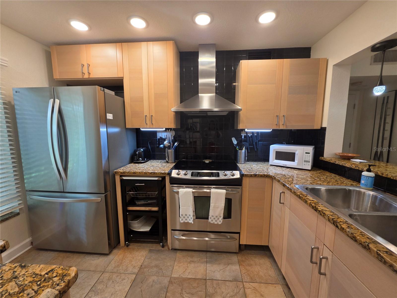 6295 BAHIA DEL MAR CIR #111 — photo 5