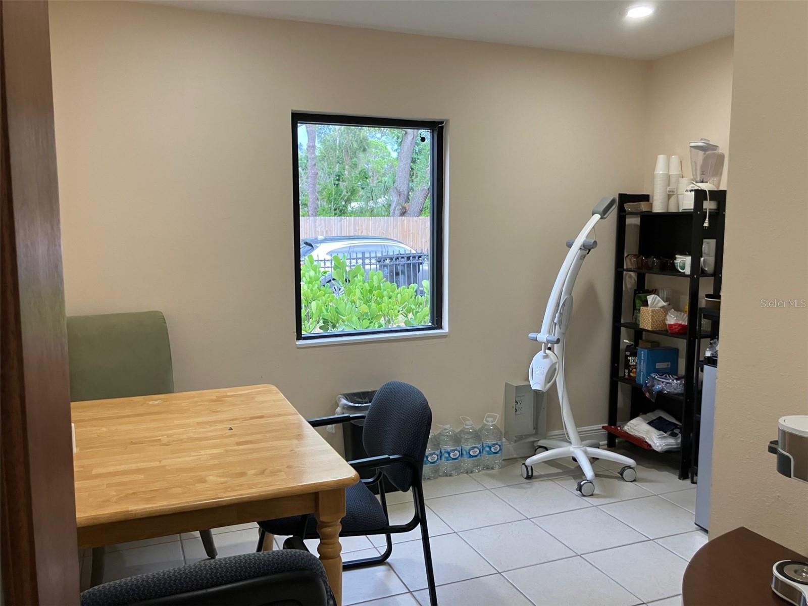 4306 W KENSINGTON AVE — photo 17