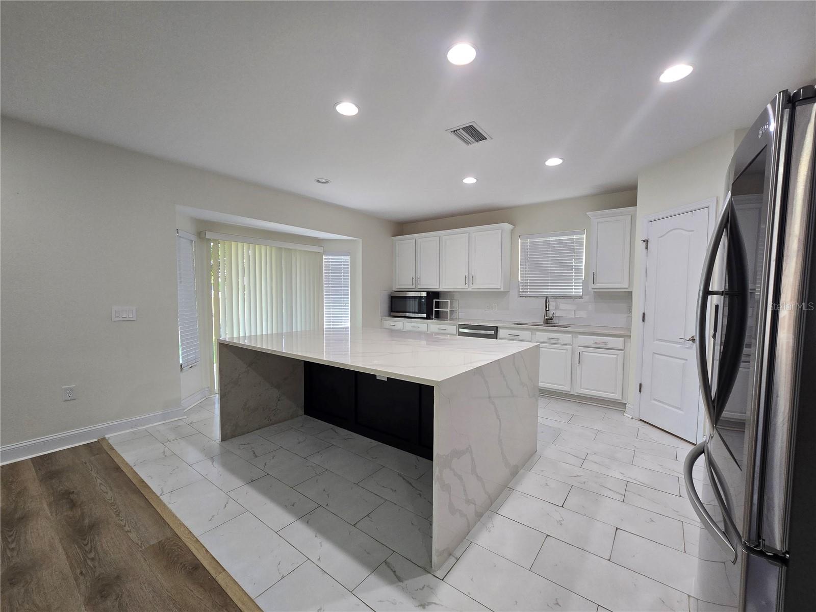 7855 TUSCANY WOODS DR — photo 11