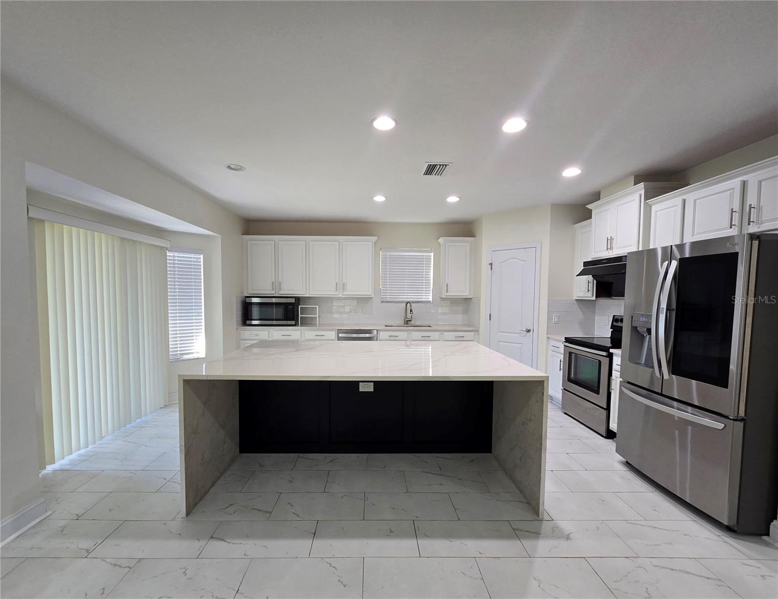 7855 TUSCANY WOODS DR — photo 10
