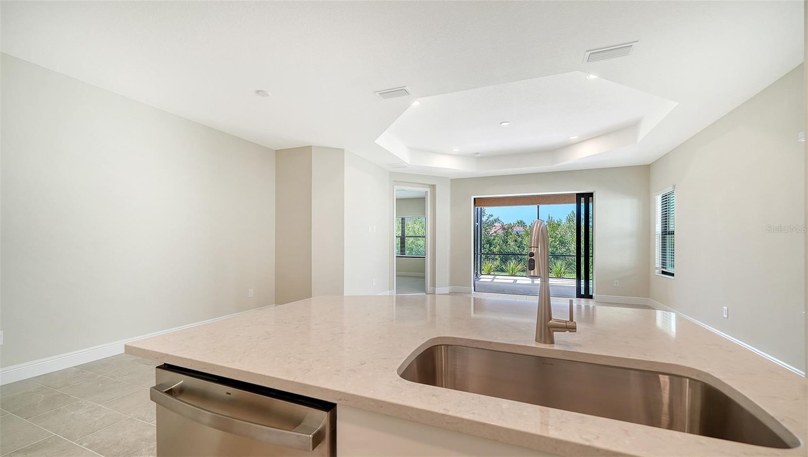 264 ALTAMURA CIR — photo 18