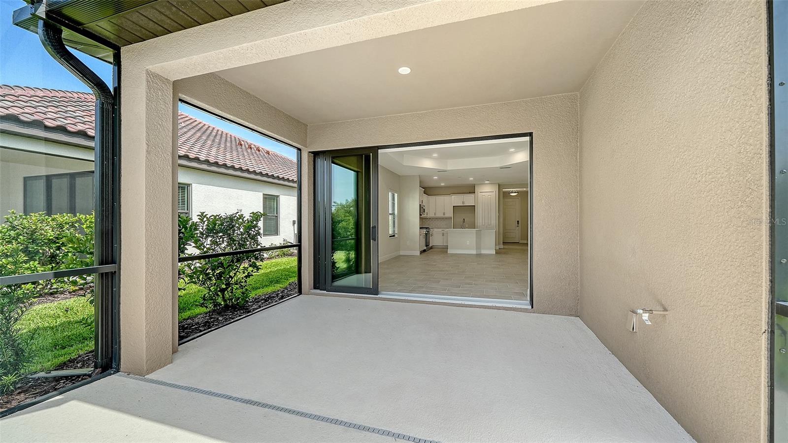 264 ALTAMURA CIR — photo 11