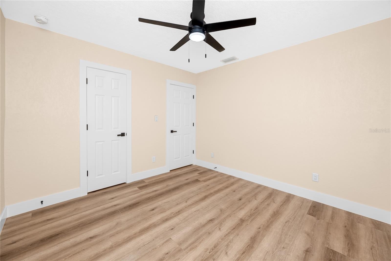 504 79TH AVE — photo 34