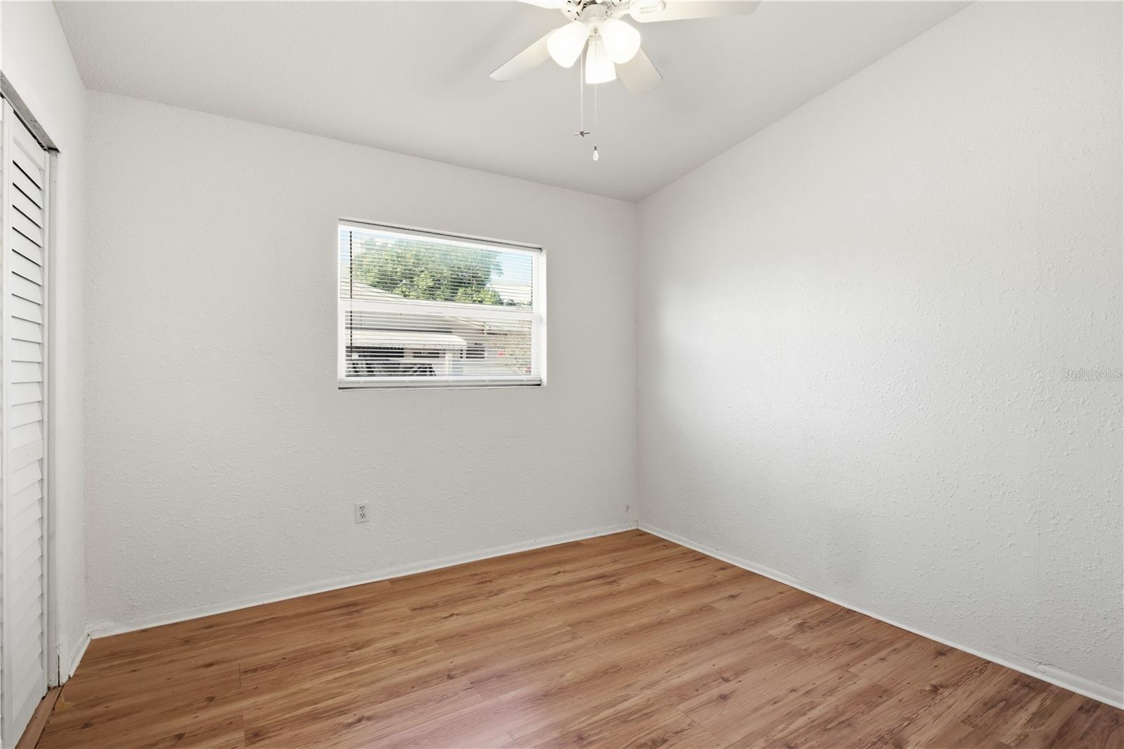 536 PATRICIA AVE — photo 42