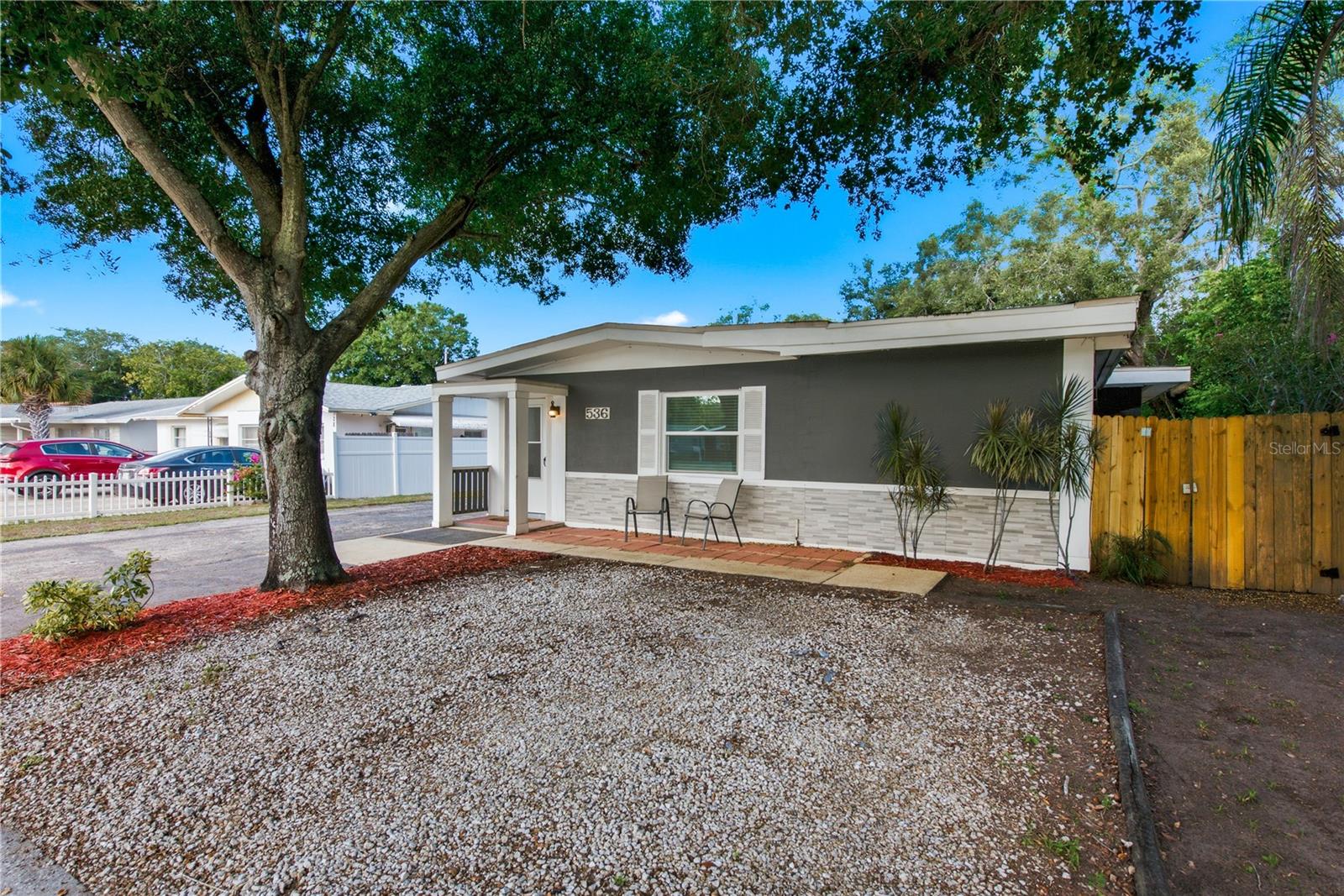 536 PATRICIA AVE — photo 24