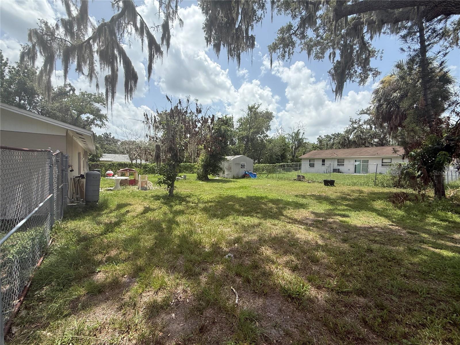 11129 ROBERTS LN — photo 10