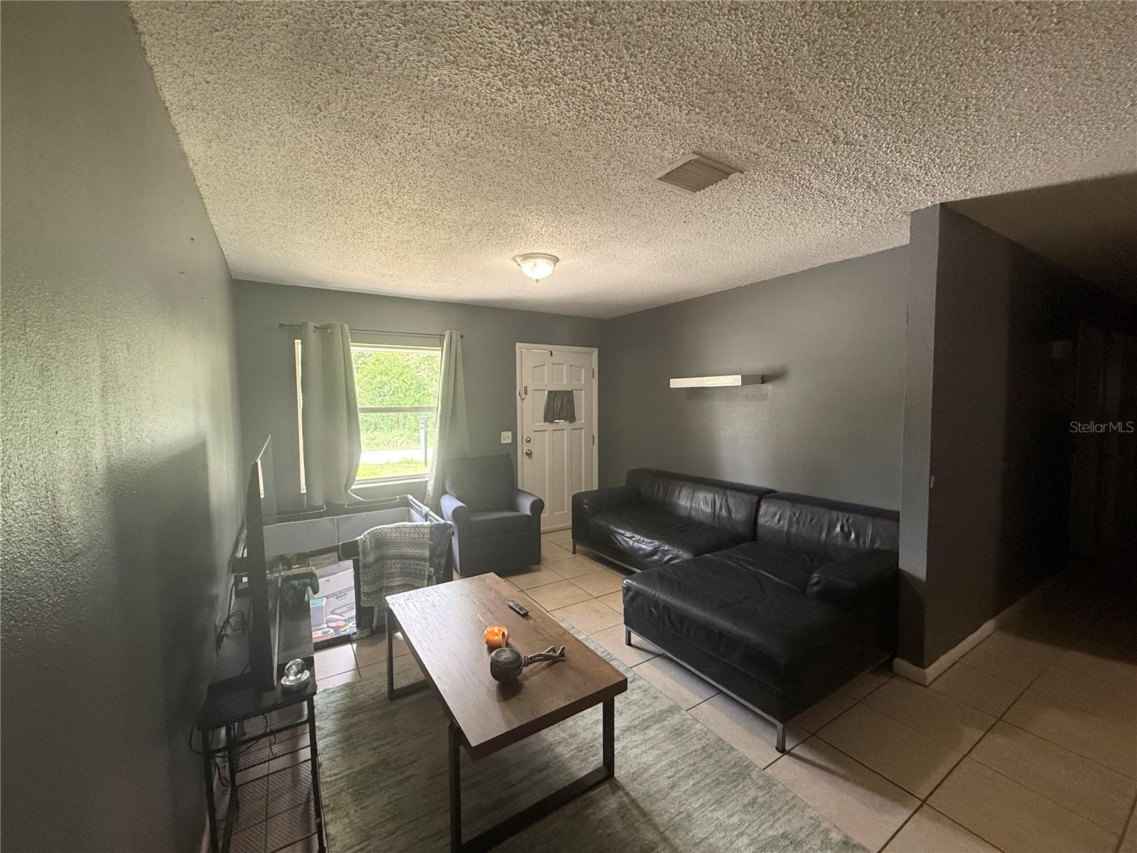11129 ROBERTS LN — photo 2