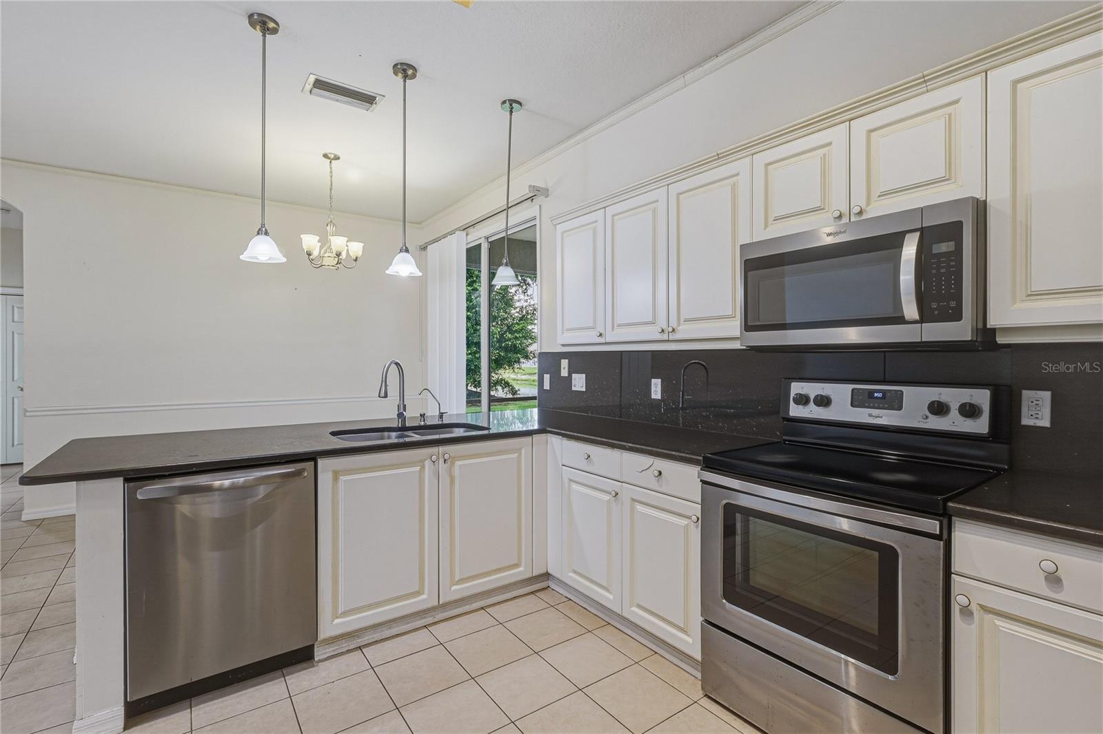 6305 ROCK CREEK CIR — photo 14