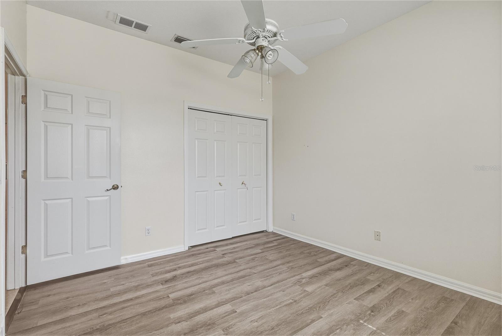 6305 ROCK CREEK CIR — photo 30