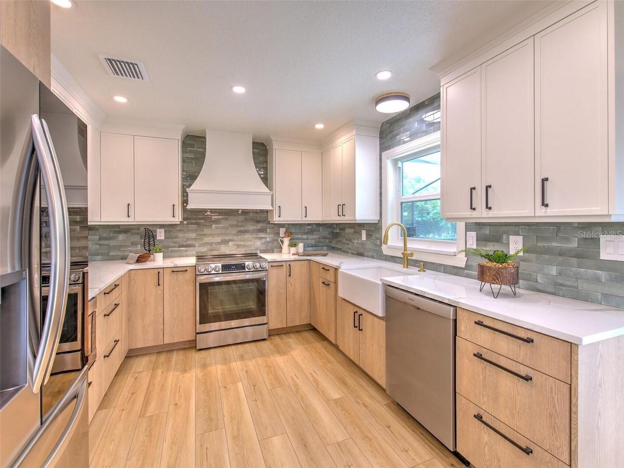 4608 HOLBROOK RD — photo 33