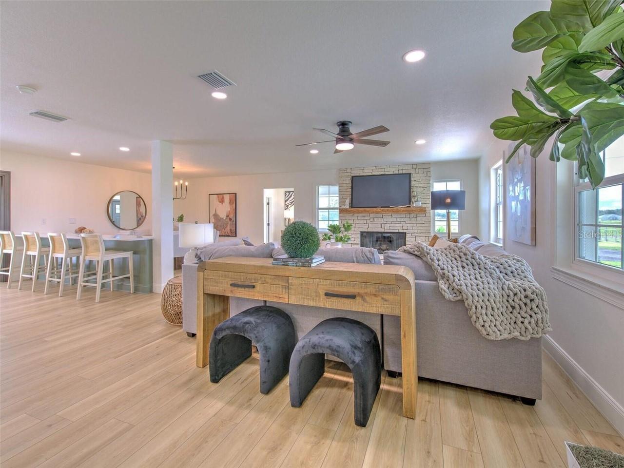 4608 HOLBROOK RD — photo 5