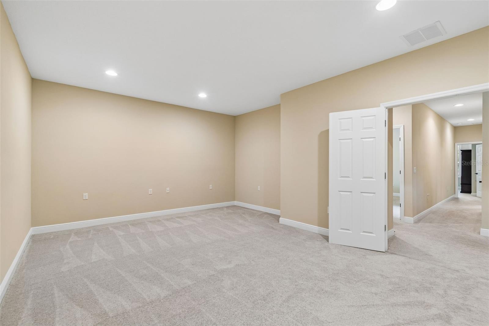 1804 BELLA CASA CT — photo 63