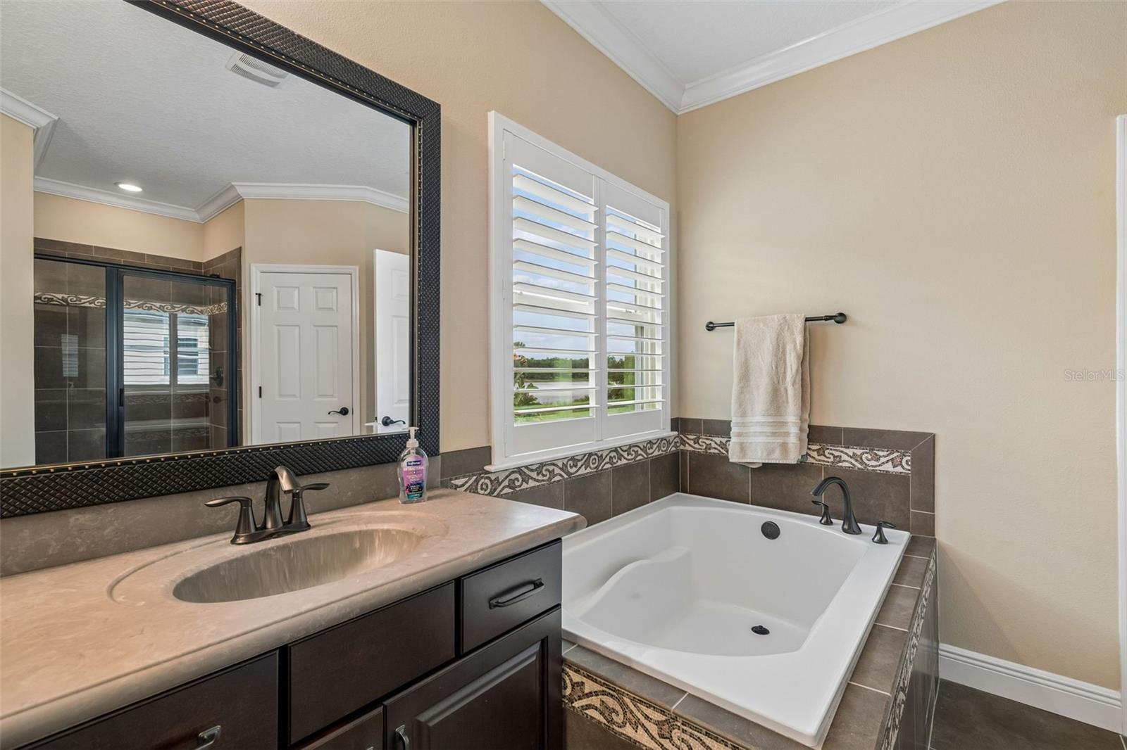 1804 BELLA CASA CT — photo 60