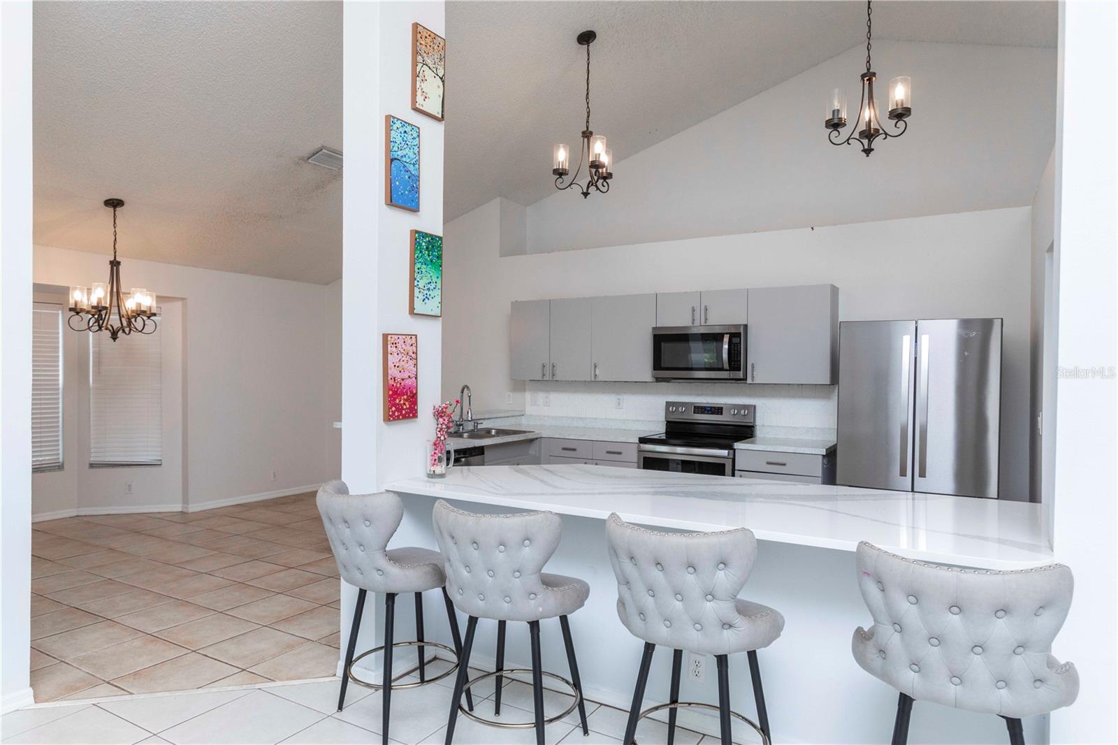 7201 FORESTEDGE CT — photo 8