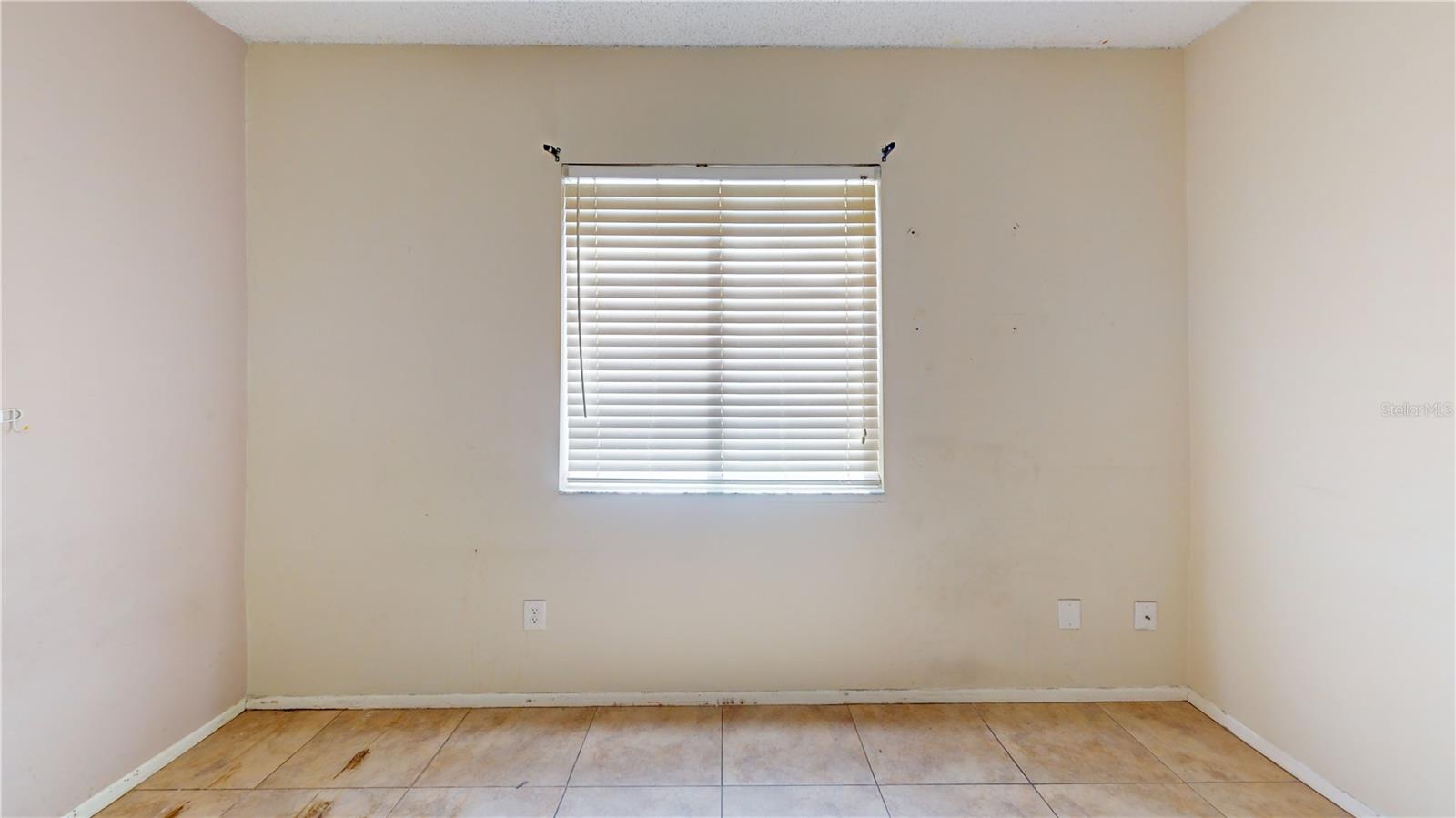 4030 CORTEZ DR #B — photo 10
