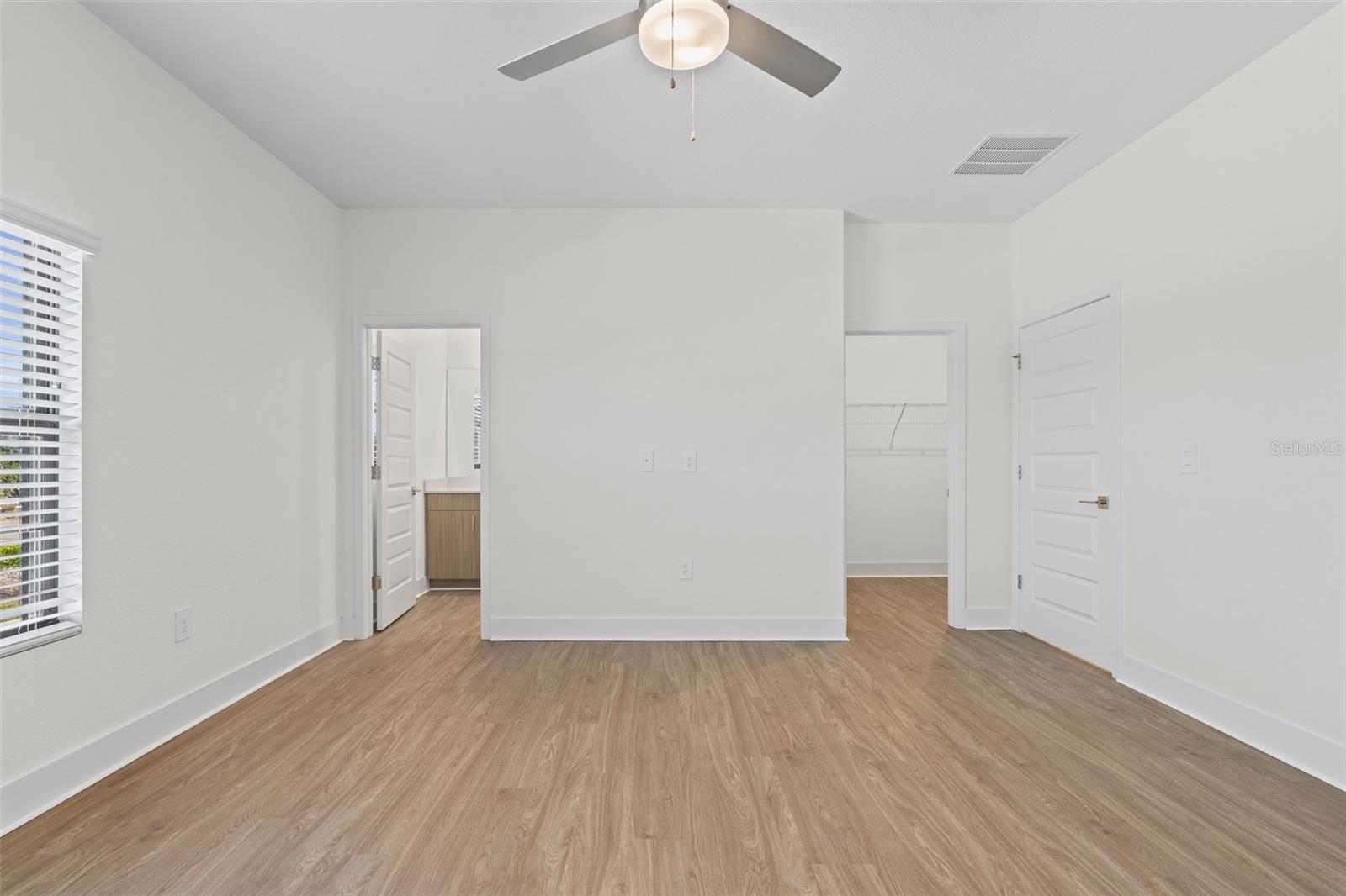 14515 STELLAR PL — photo 25
