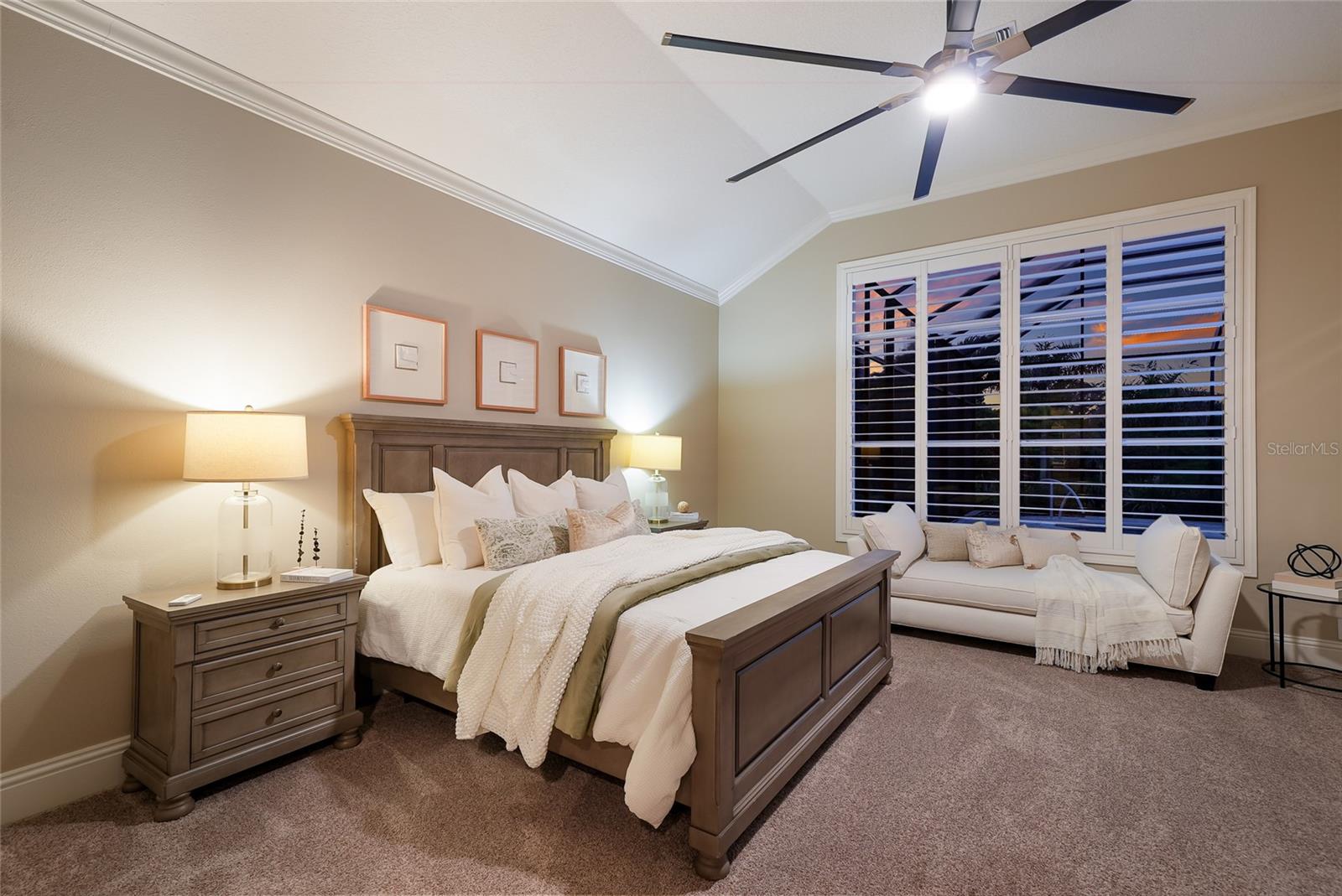 8122 LONE TREE GLN — photo 32