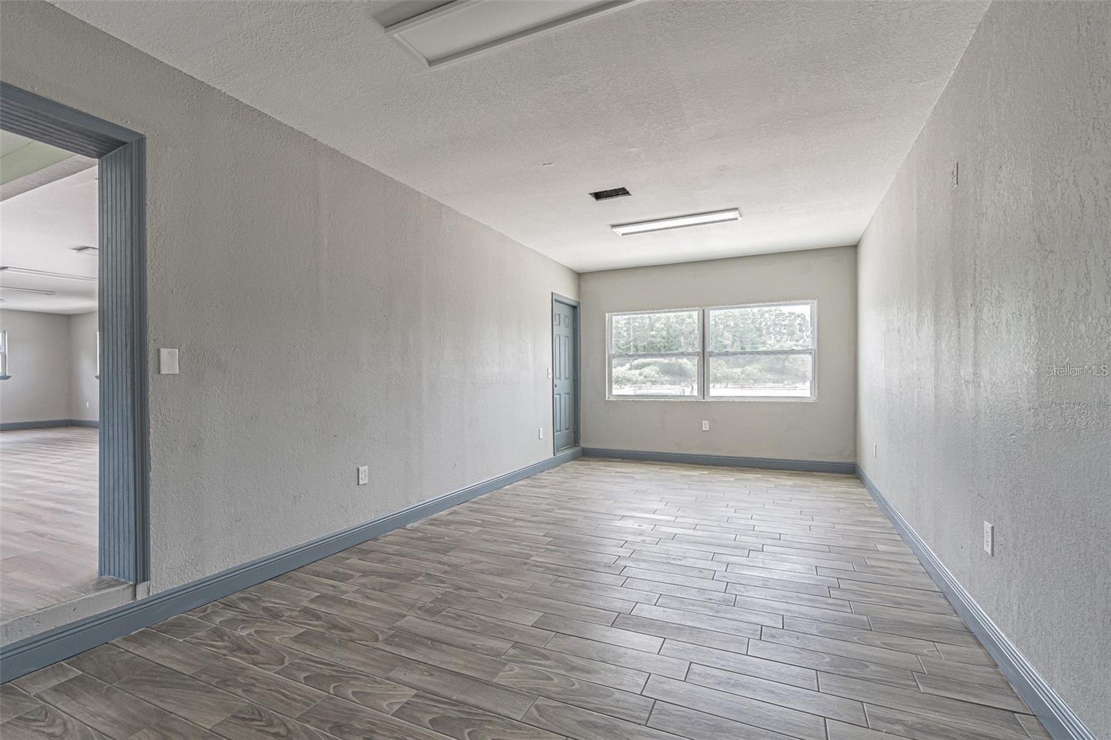 4623 LAND O LAKES BLVD — photo 8