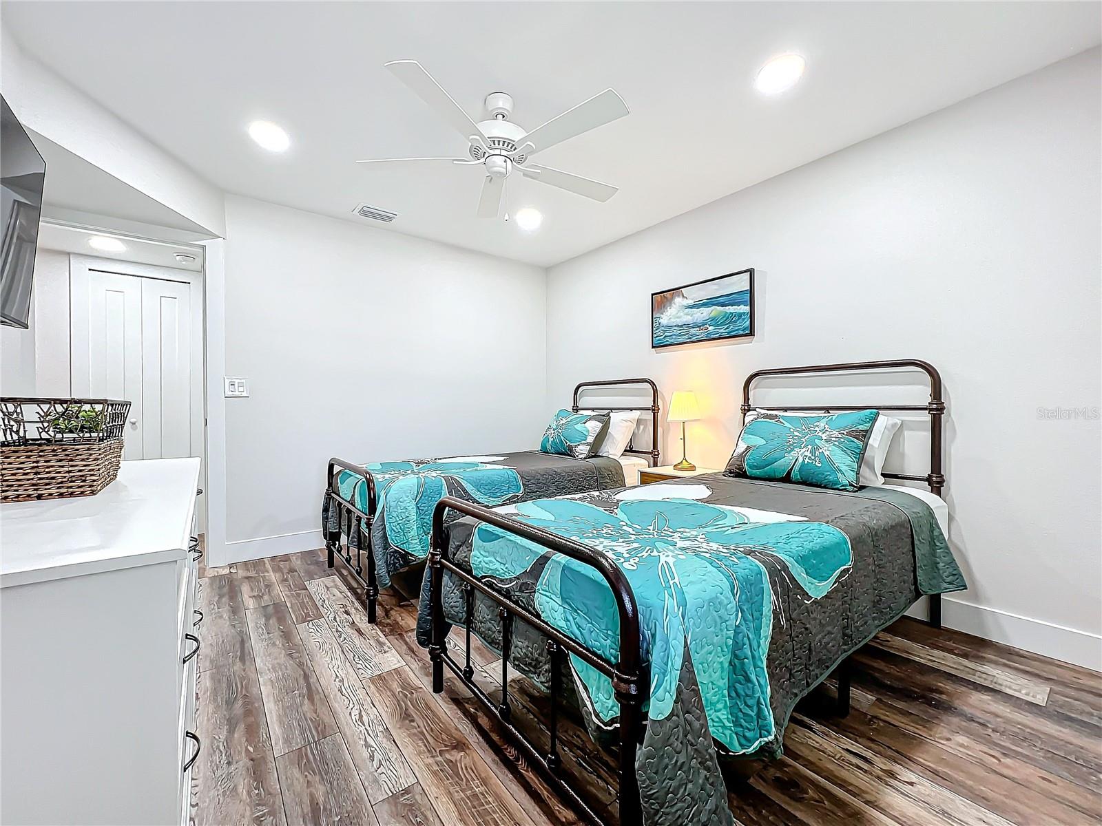 1407 PINE LAKE DR #7 — photo 49