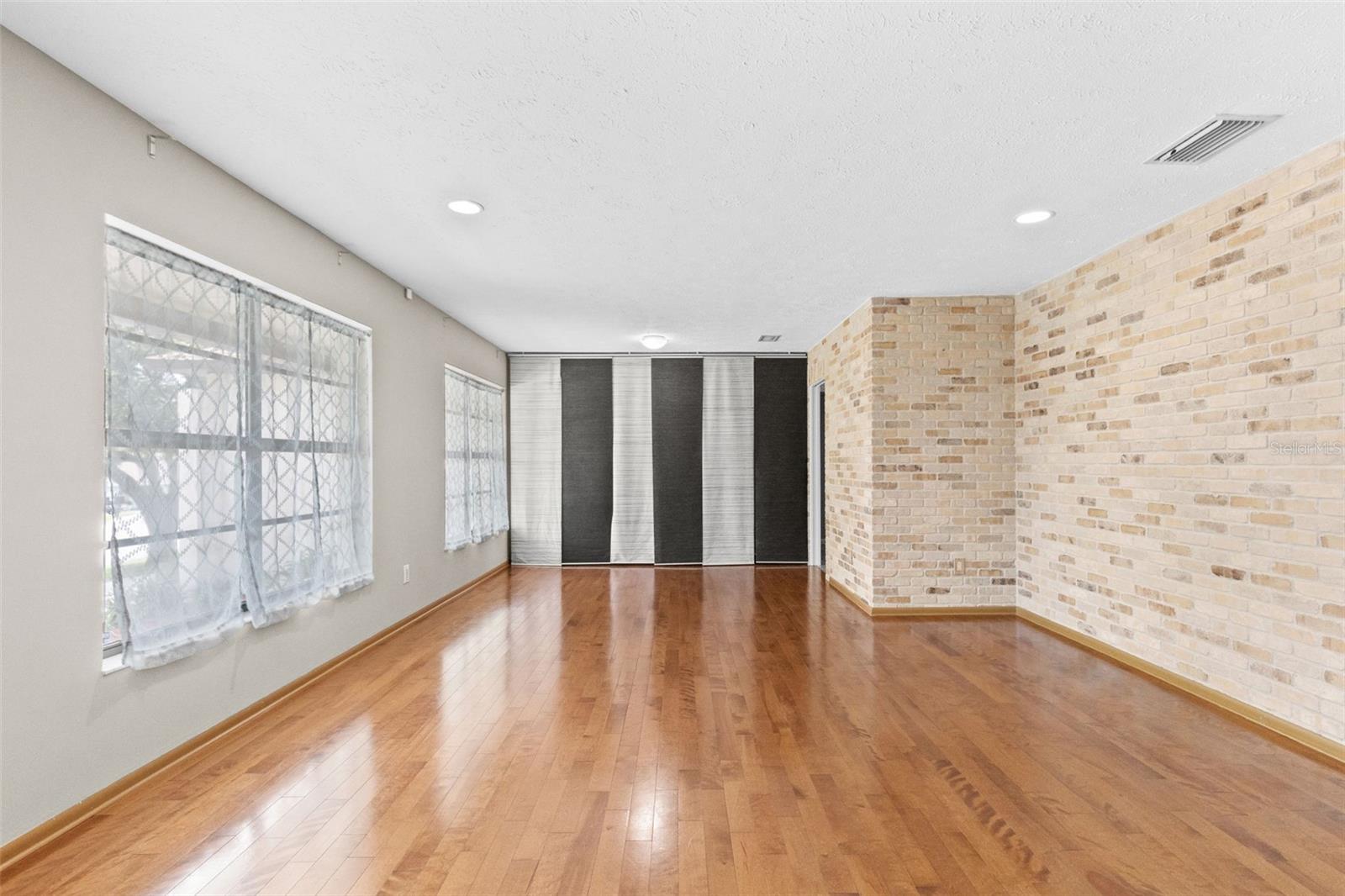 2311 LONG GREEN CT — photo 9