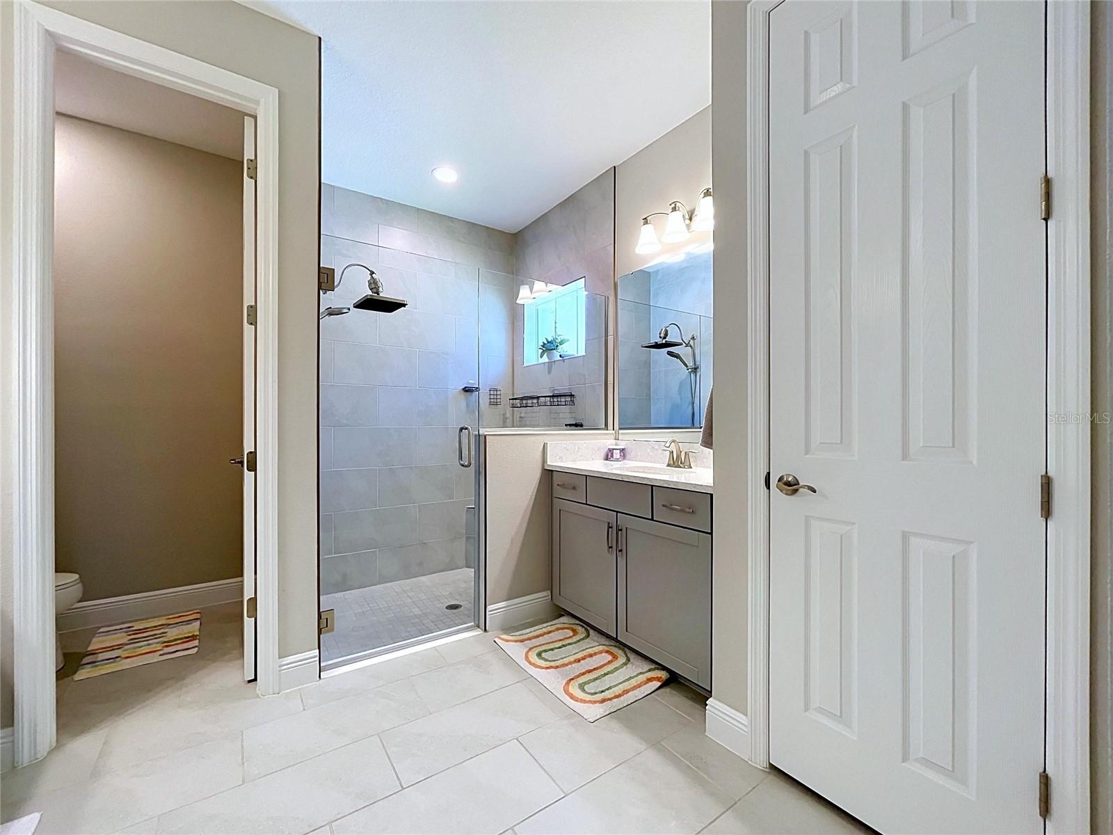 6290 ROADSTEAD CT — photo 34
