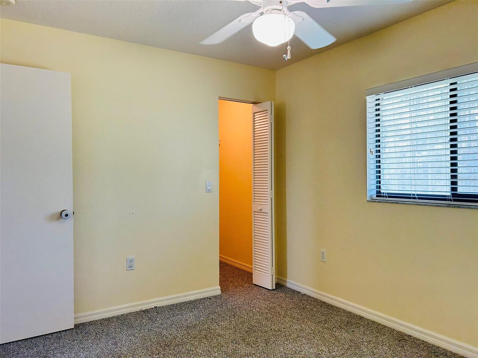 304 PINE GLEN CT — photo 23