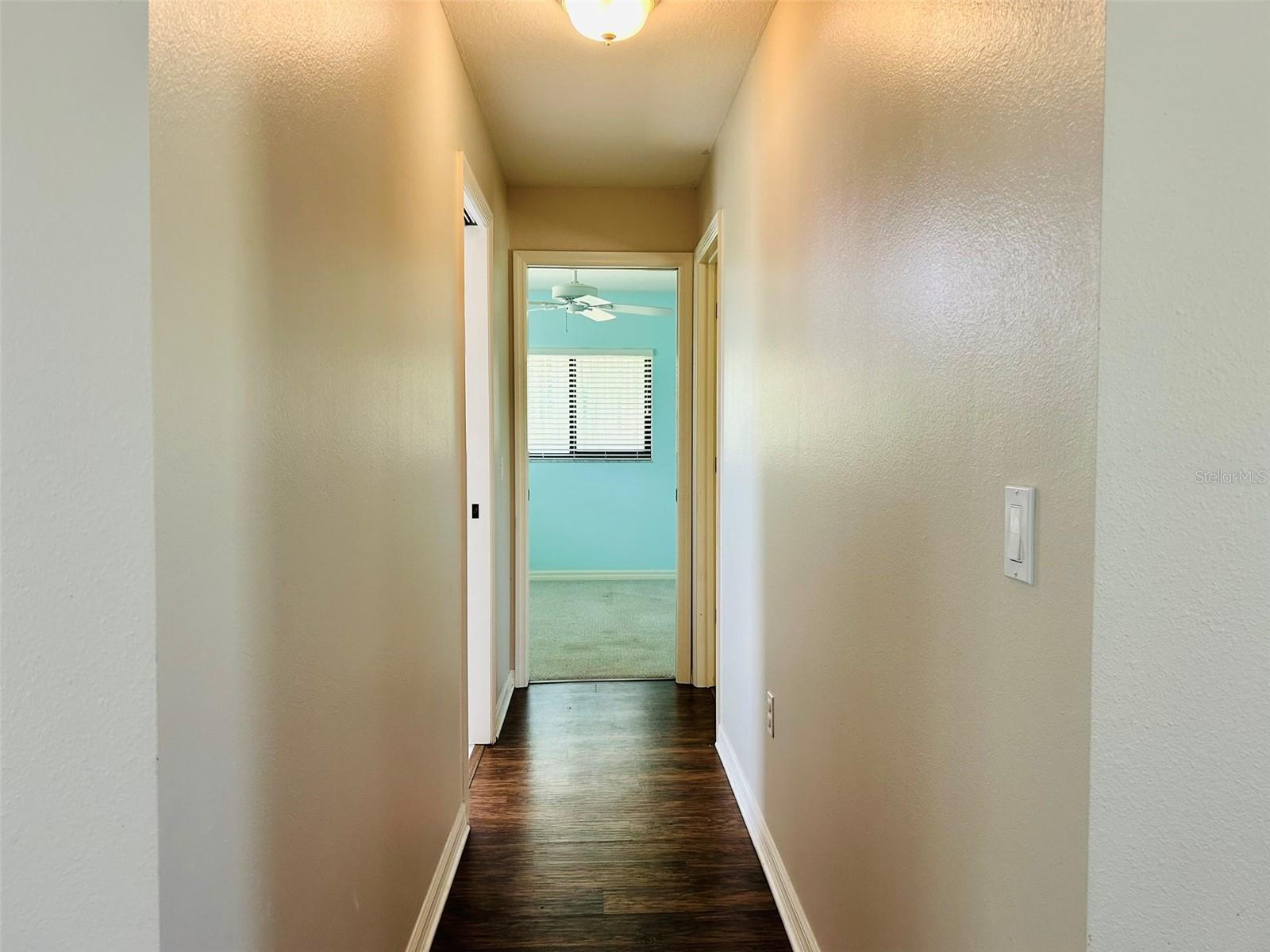 304 PINE GLEN CT — photo 17