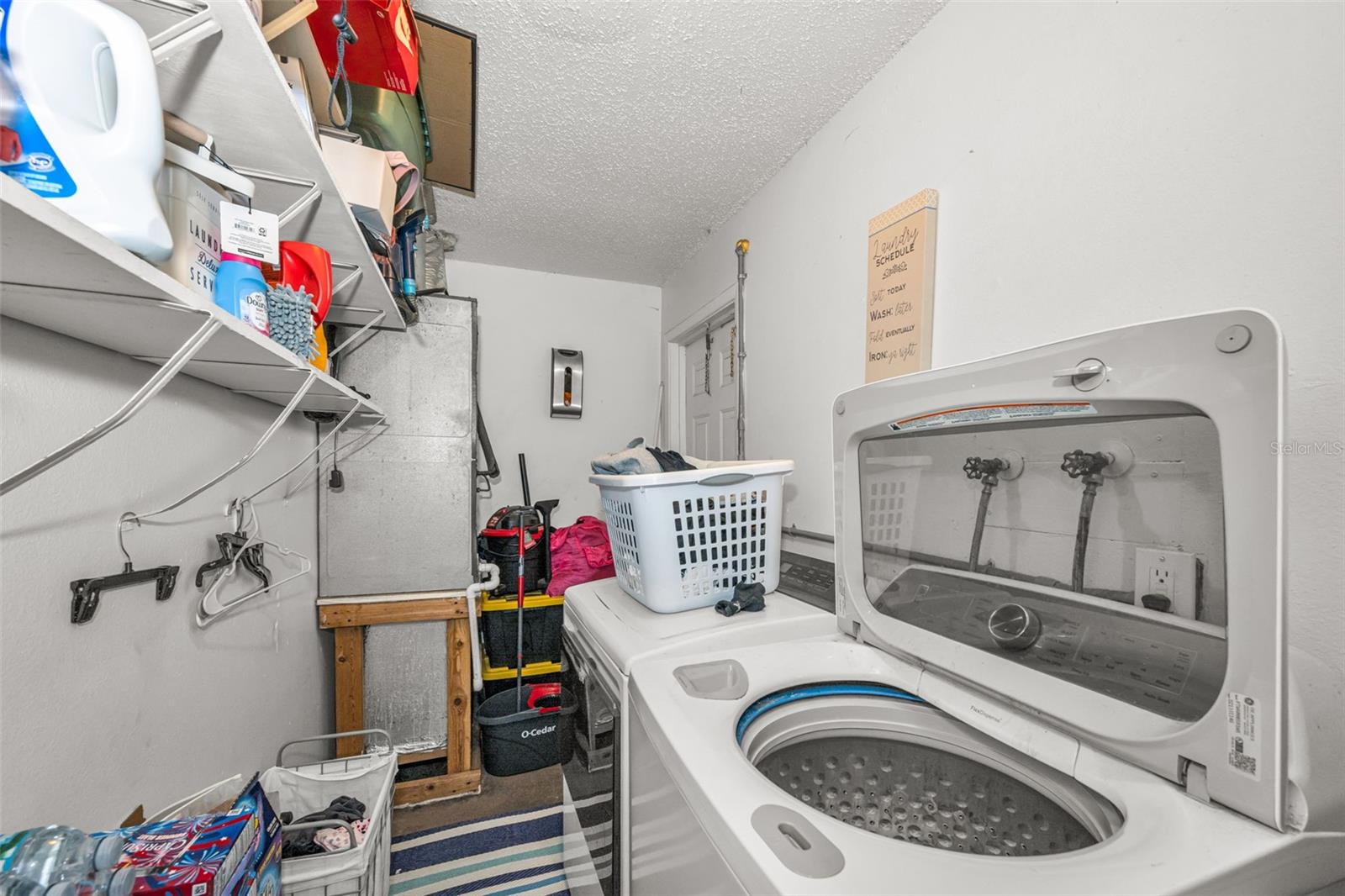 906/908 LAKE PALMS DR — photo 28