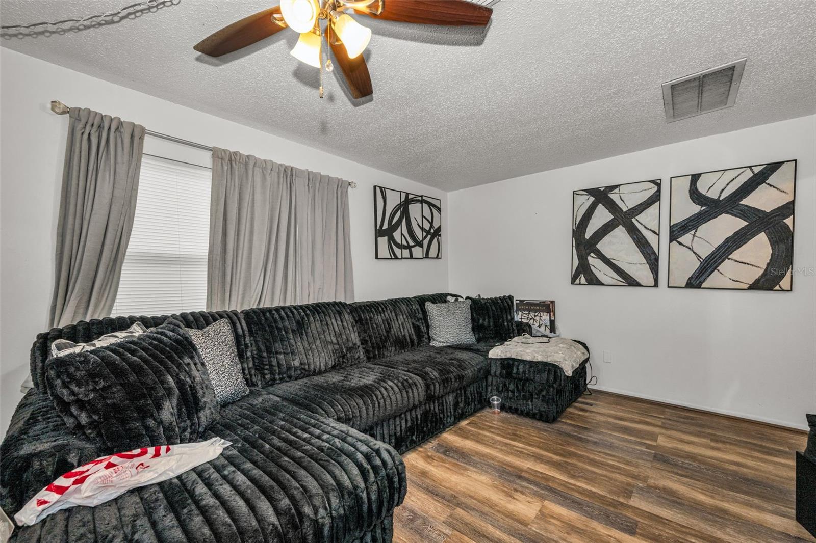906/908 LAKE PALMS DR — photo 23