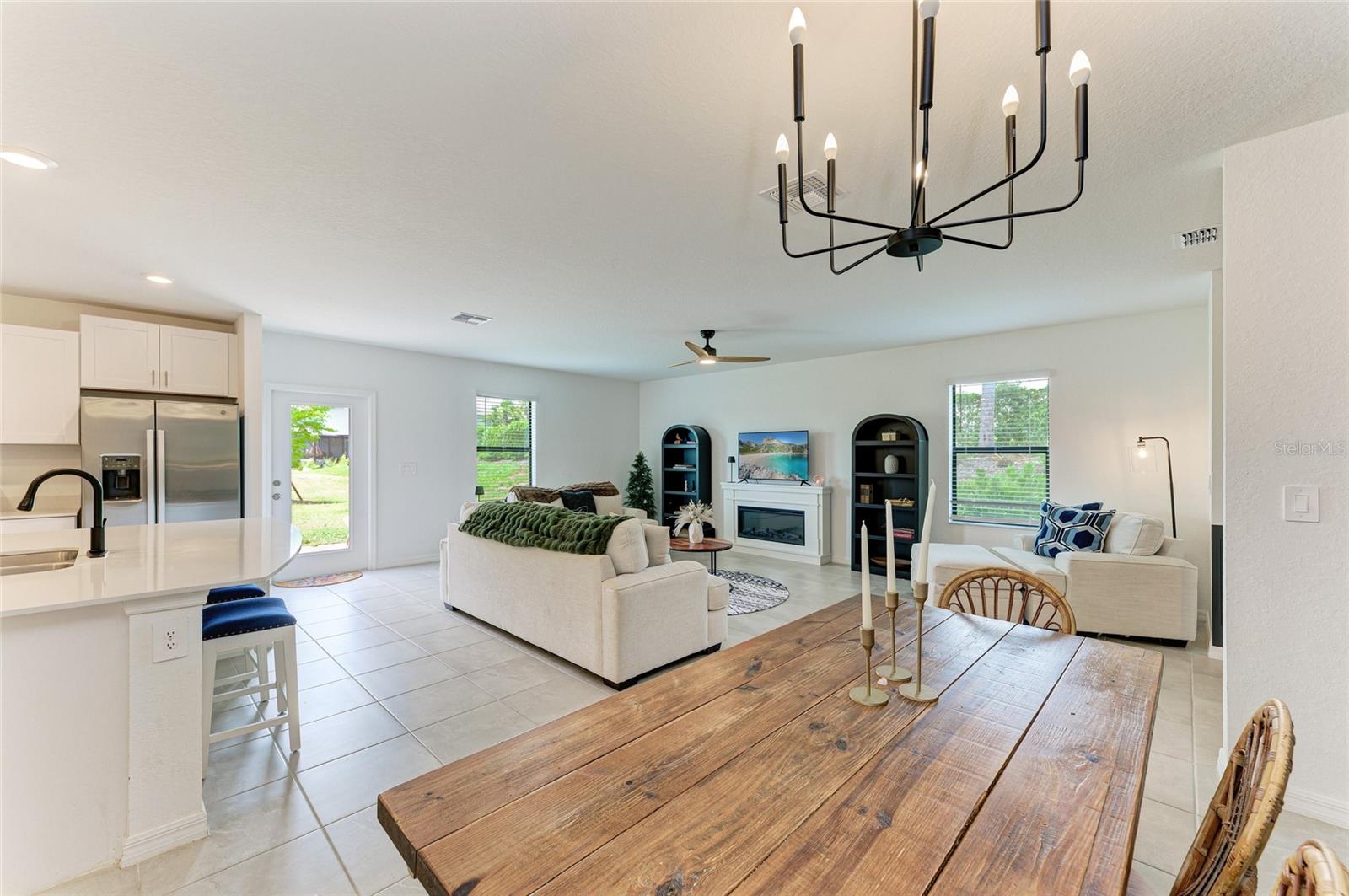 9175 TEQUILA SUNRISE DR — photo 9