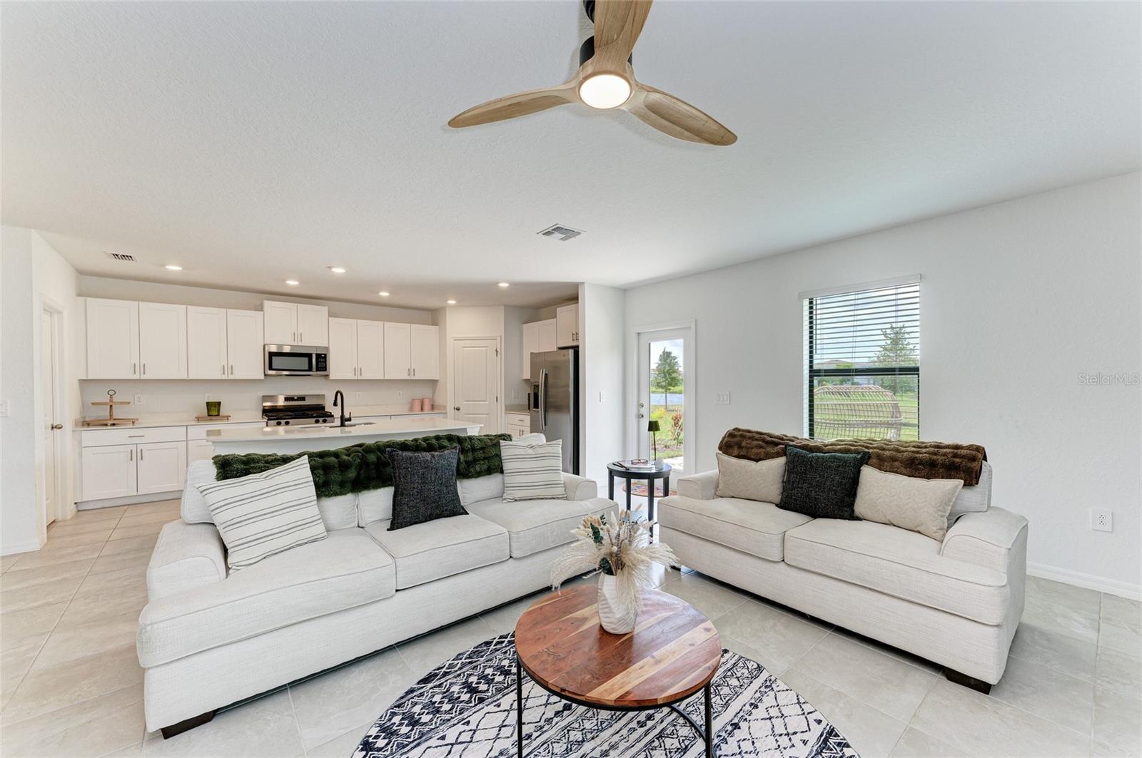 9175 TEQUILA SUNRISE DR — photo 19