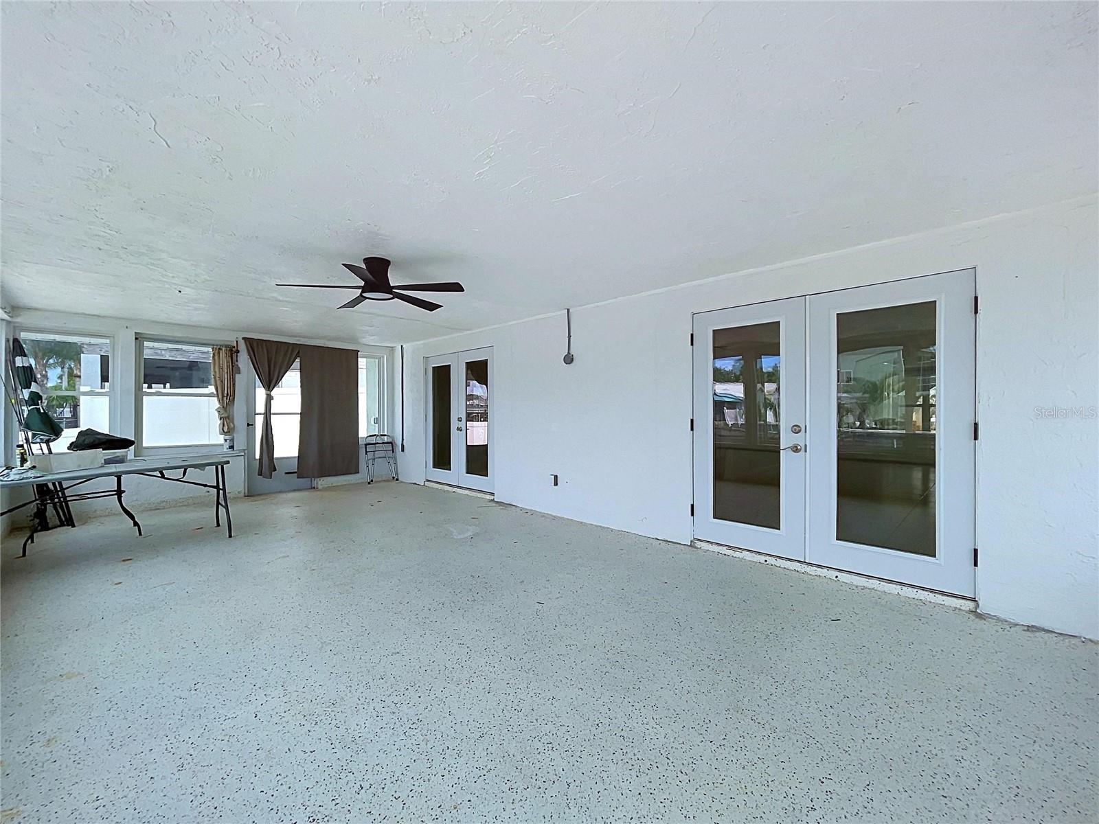 7401 ISLANDER LN — photo 13