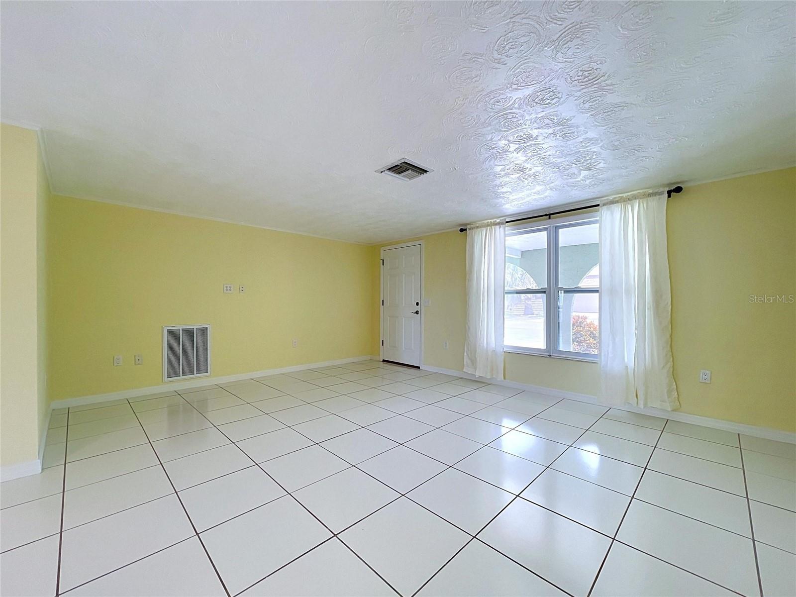 7401 ISLANDER LN — photo 23