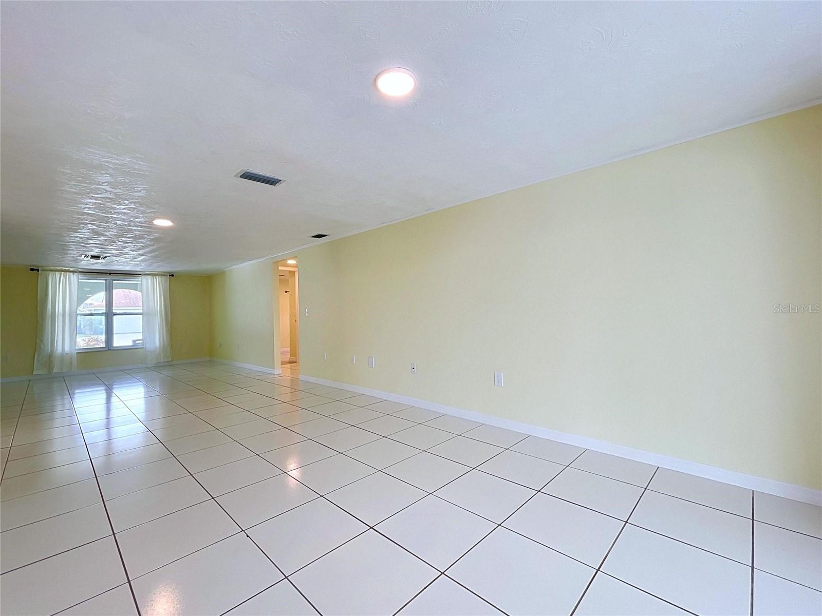 7401 ISLANDER LN — photo 31