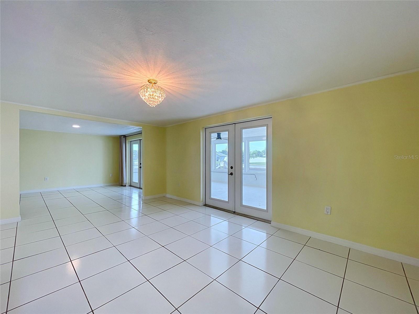 7401 ISLANDER LN — photo 44