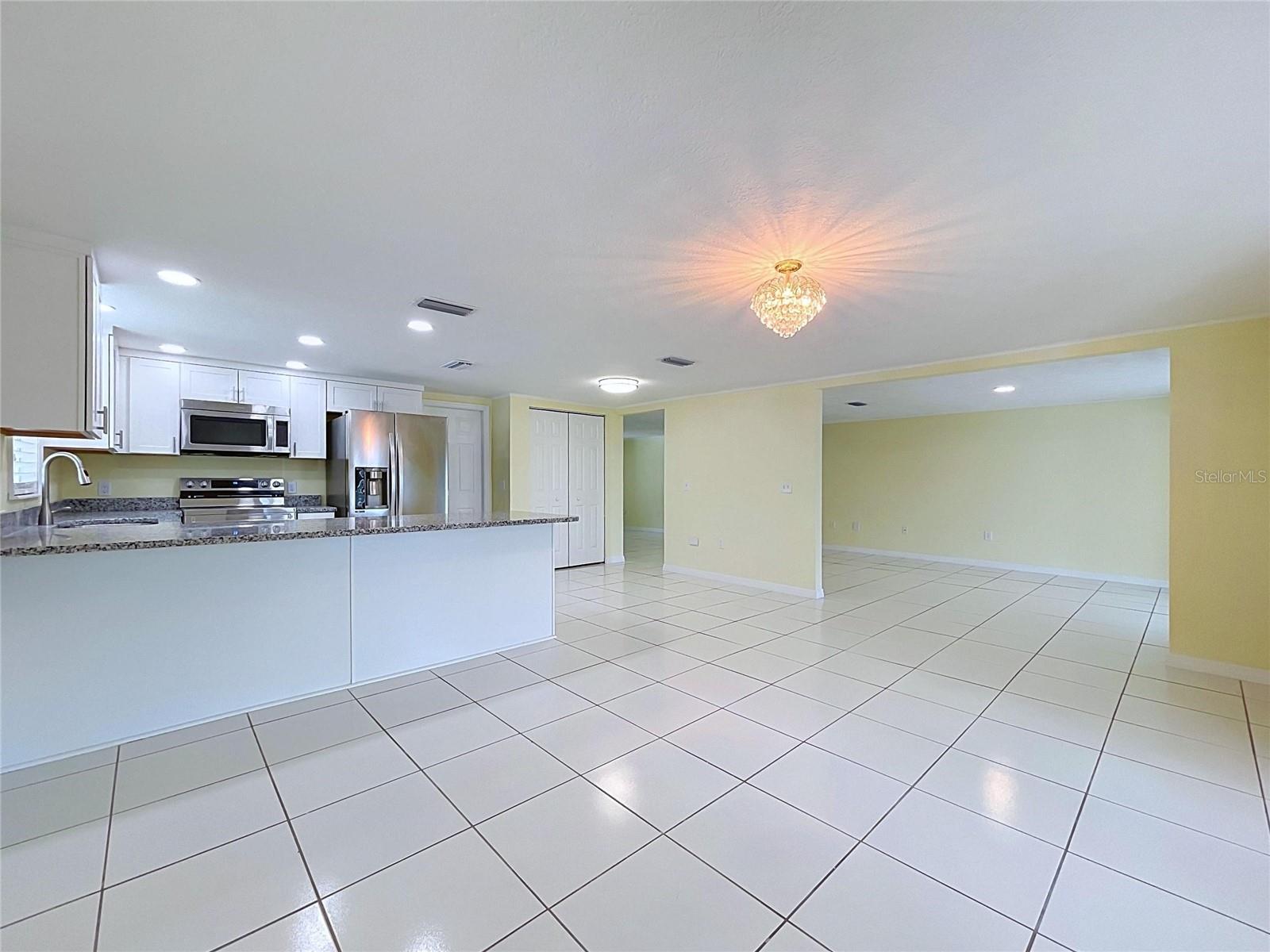 7401 ISLANDER LN — photo 43
