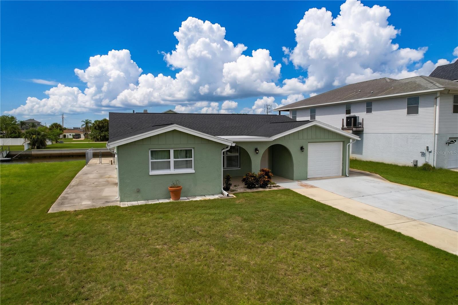 7401 ISLANDER LN — photo 16