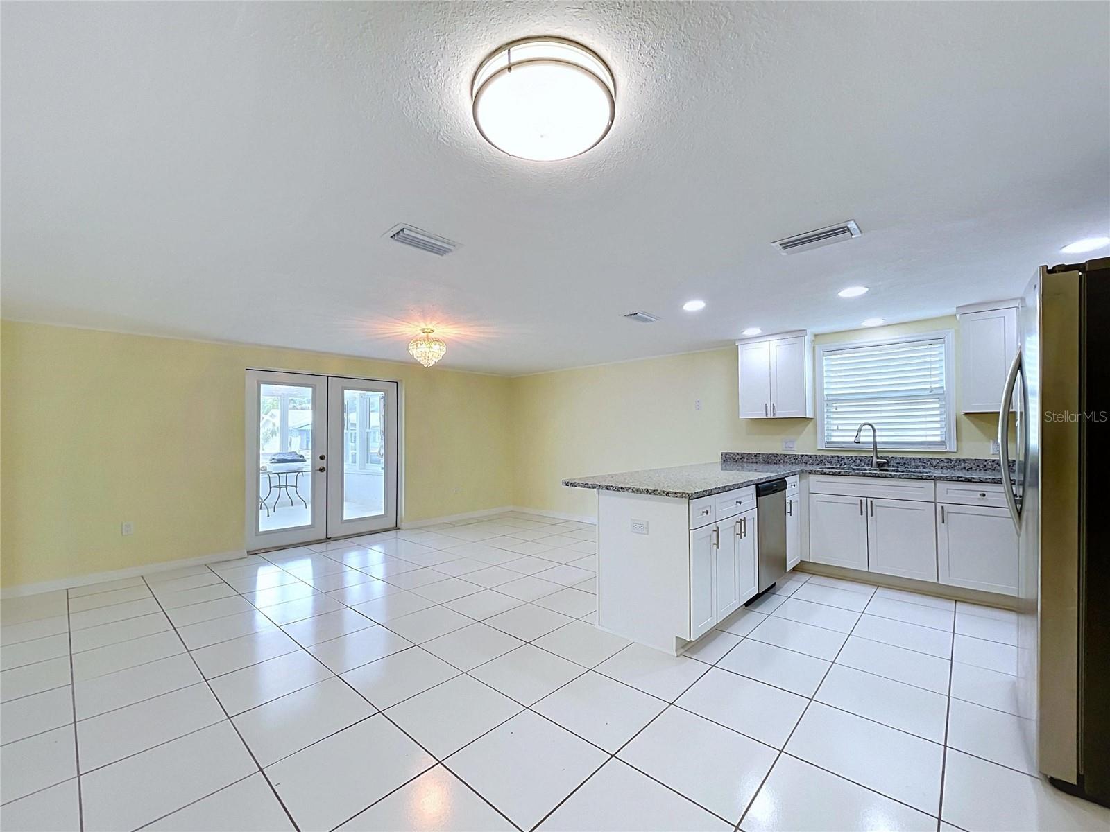 7401 ISLANDER LN — photo 39