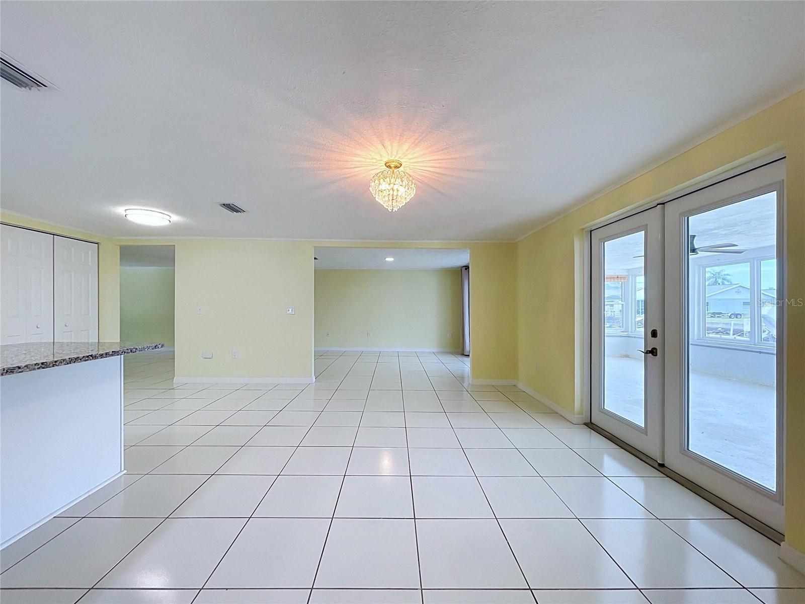 7401 ISLANDER LN — photo 41