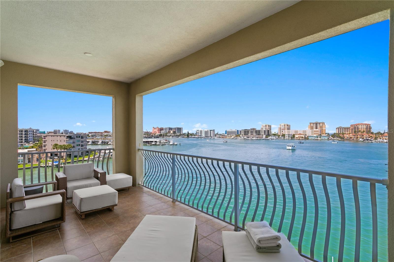 200 SKIFF PT #501 — photo 6