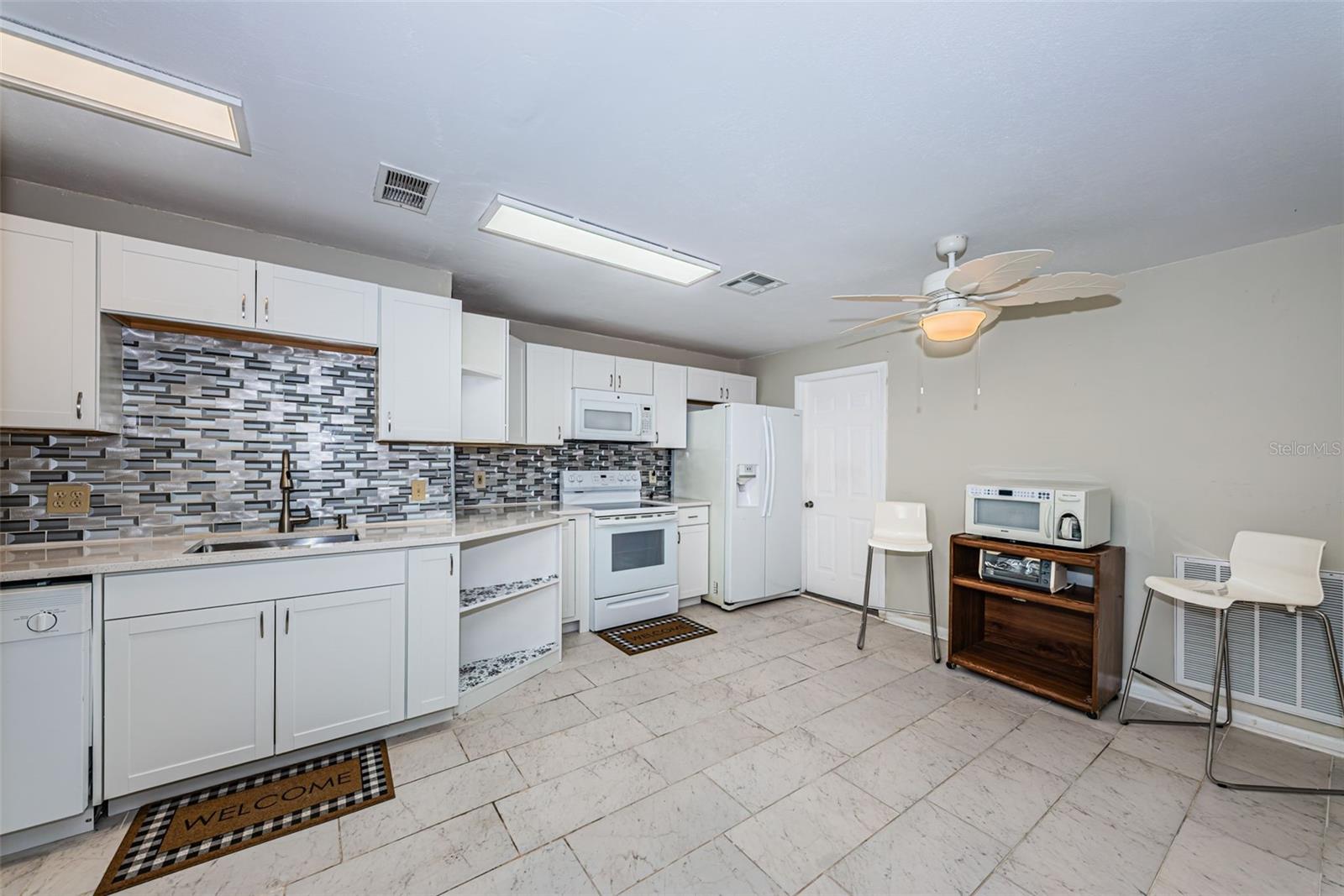 8419 125TH PL — photo 13