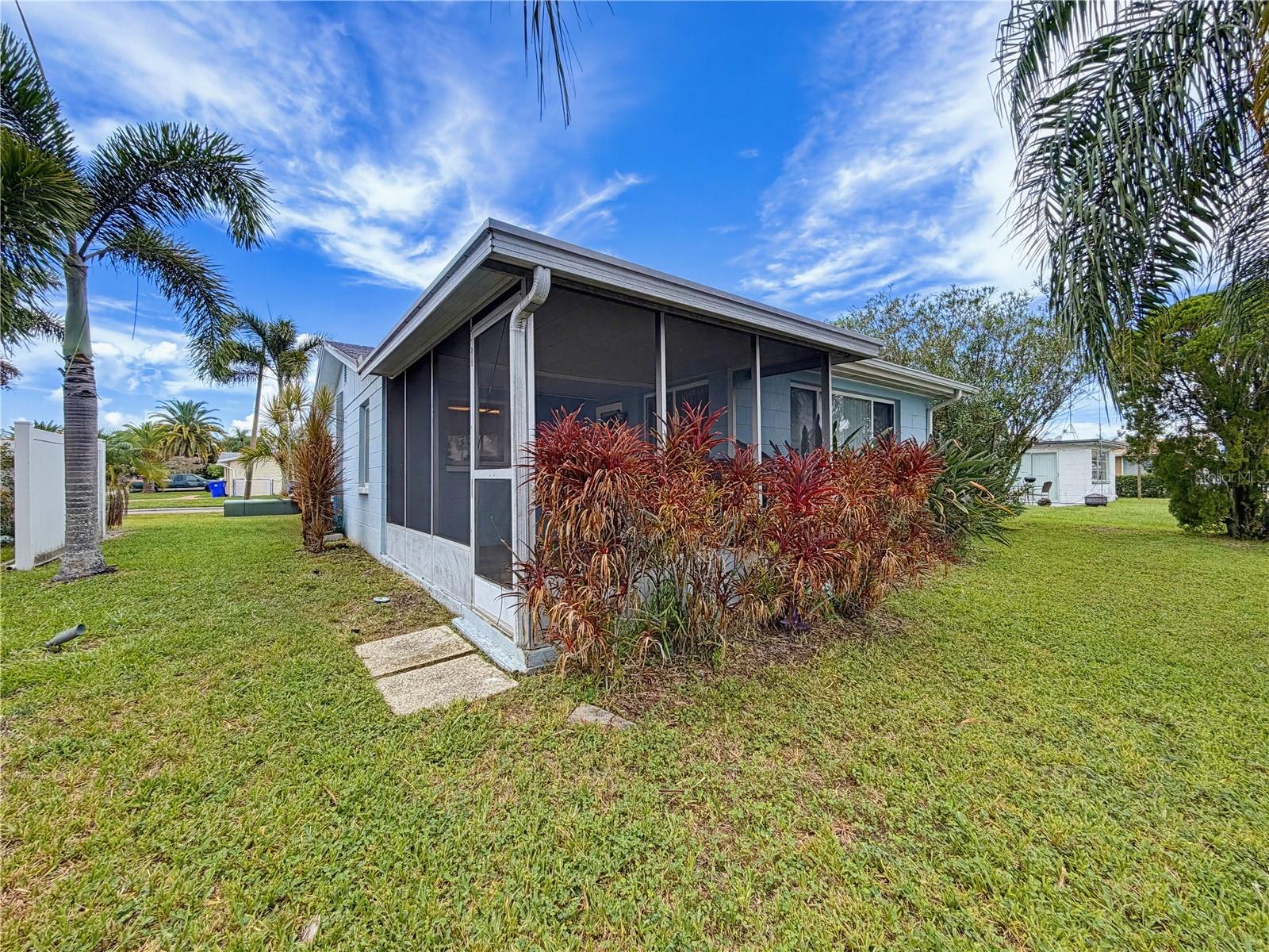 2228 SOCIETY DR — photo 28