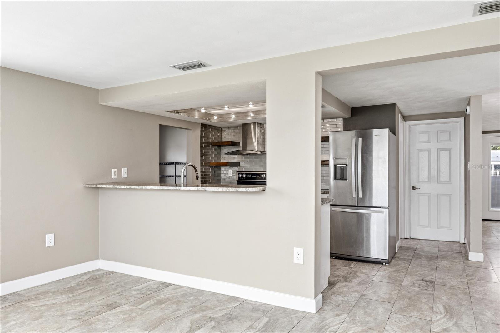 3606 COCKATOO DR — photo 11