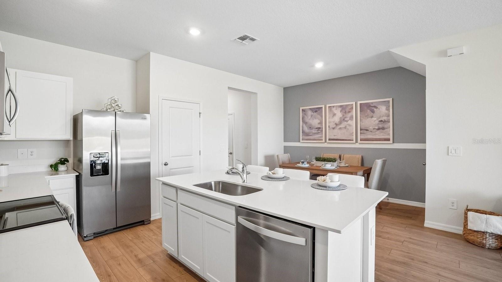 8025 WILDLIFE HAVEN ST — photo 14