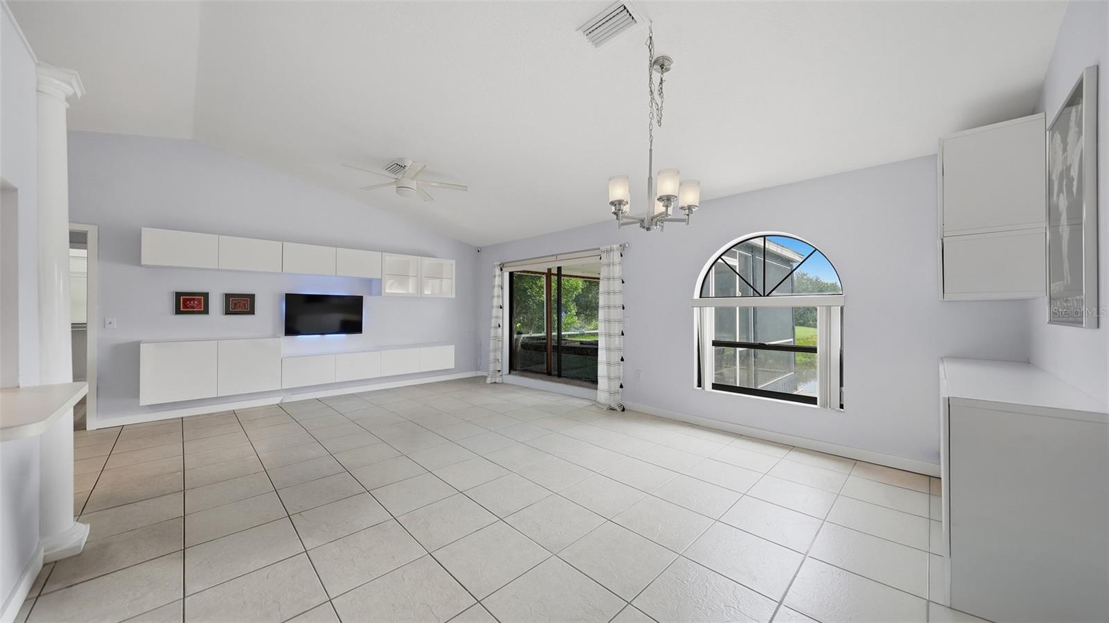 2481 S SCARLET OAK CT — photo 10