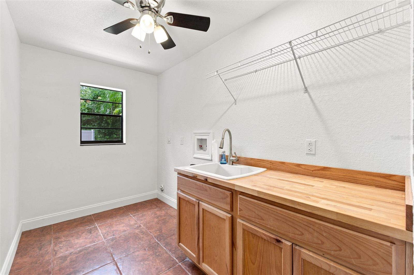 5509 GANNETT CT — photo 20