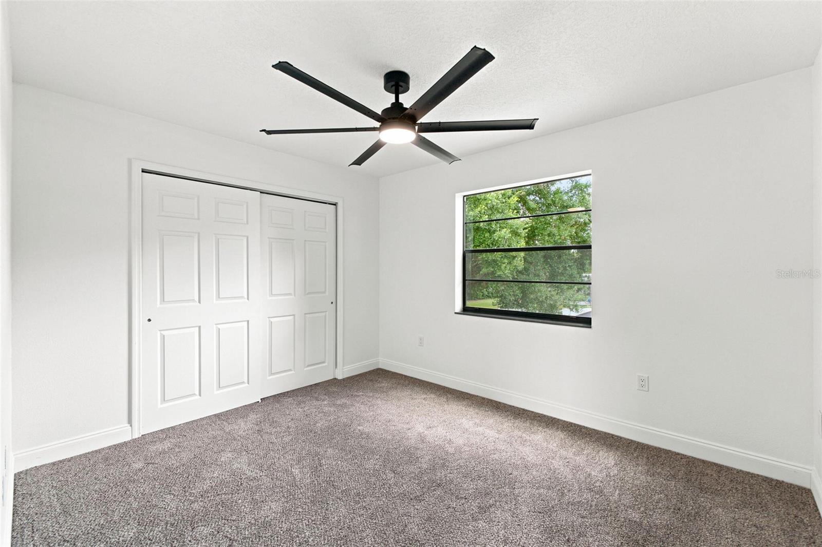 5509 GANNETT CT — photo 16