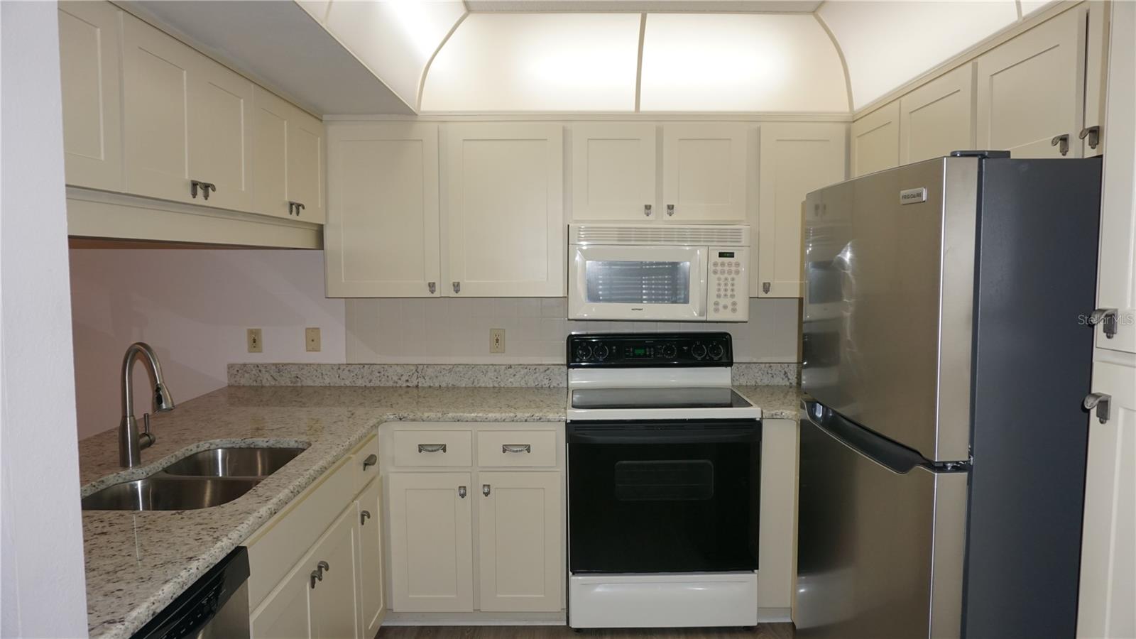 12141 SPARTAN WAY #204 — photo 4